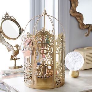 Elegant Gold Jewelry Holder